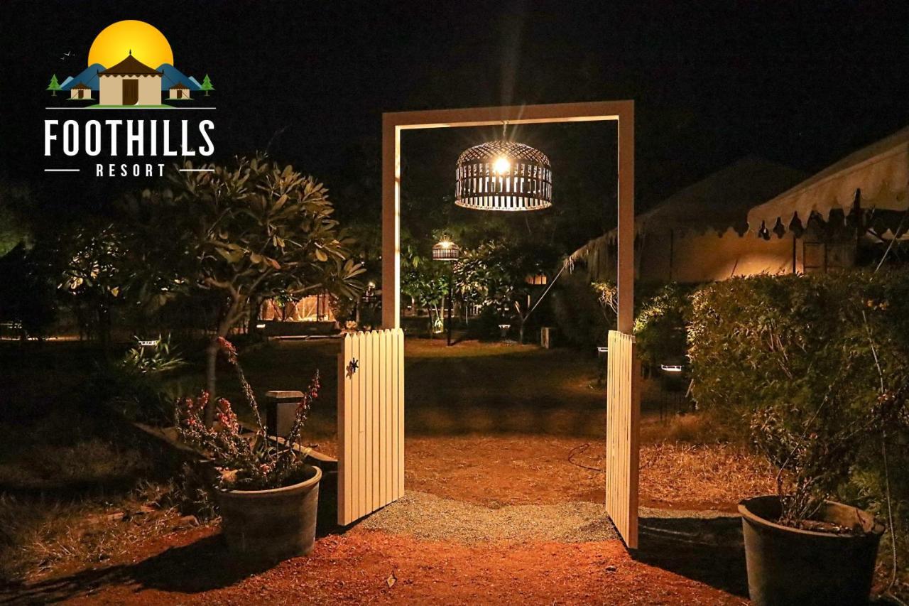 Foothill Pushkar Resort Buitenkant foto