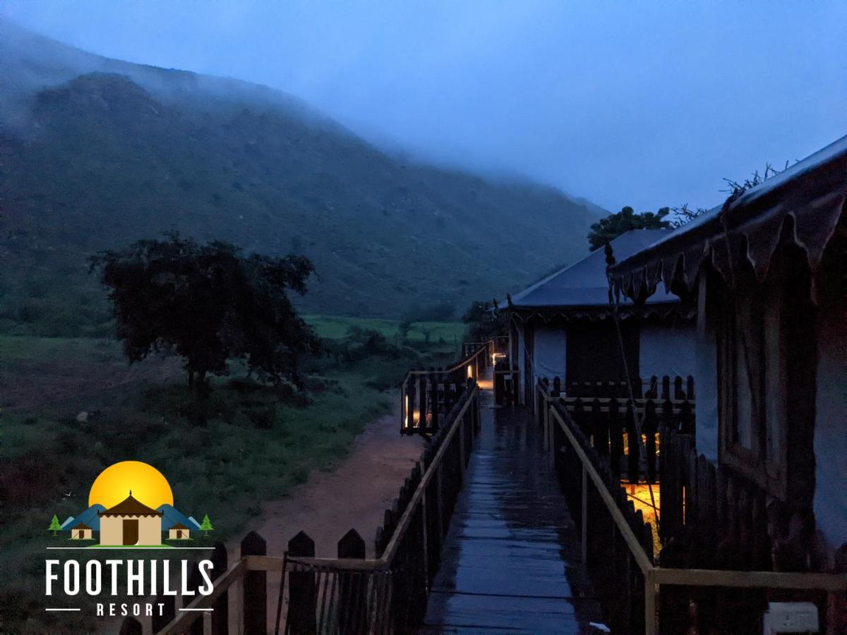 Foothill Pushkar Resort Buitenkant foto