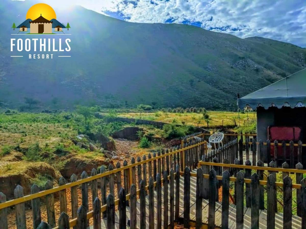 Foothill Pushkar Resort Buitenkant foto